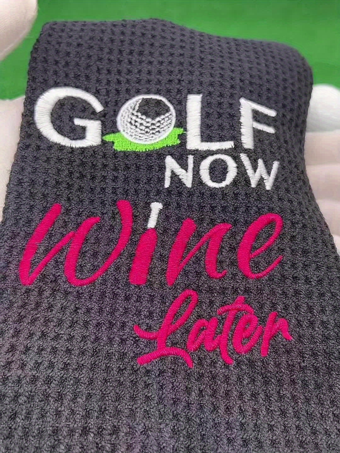 1pc Embroidered Golf Towel With Clip